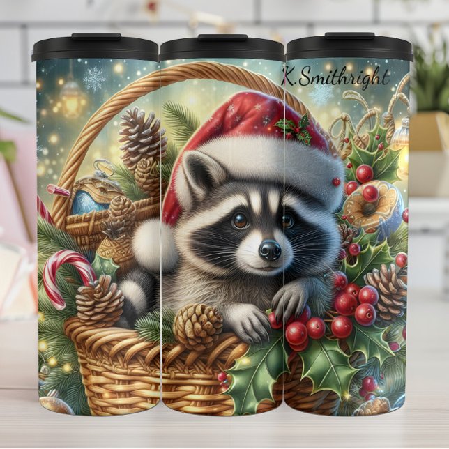 Weihnachts Raccoon Basket Holiday Cheer Thermosbecher (Von Creator hochgeladen)