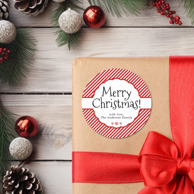 Weihnachts Rote Candy Stripe Holiday Scallop Runder Aufkleber (Modern Minimal Red Stripes Typography Scalloped Classic Round Sticker)
