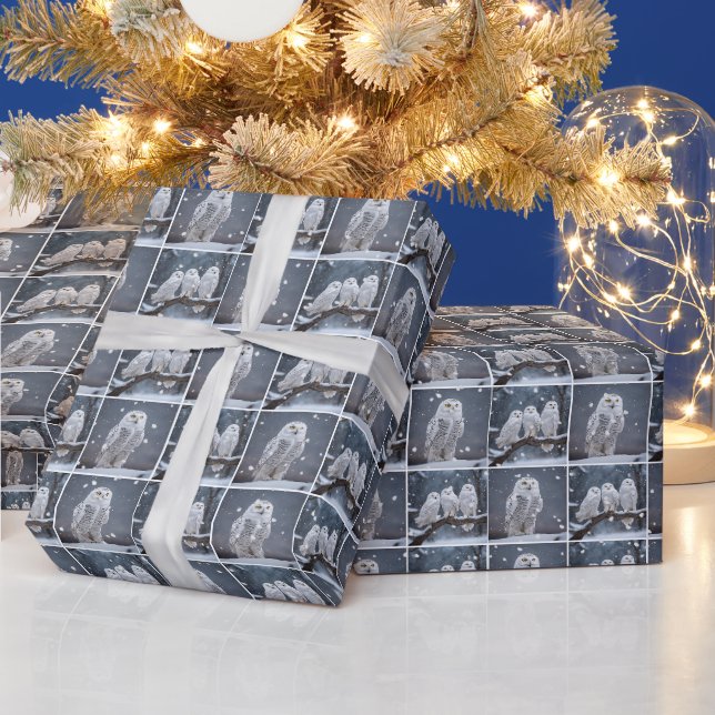 Weihnachts-Schneeöwen in Schneeflocken Geschenkpapier (Feiertage)