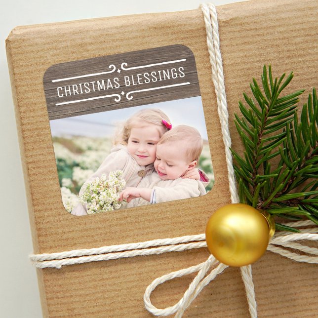 Weihnachts-Segnungen Rustikales Wood Holiday Foto Quadratischer Aufkleber (Von Creator hochgeladen)