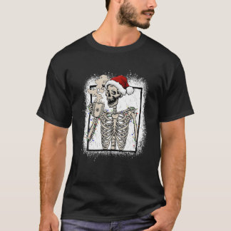 Weihnachts-Skelettkaffee Vintag Retro Funny T-Shirt