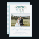 Weihnachts-Strümpfe Blue One Foto Vintag Feiertagskarte<br><div class="desc">Watercolor Weihnachten Strümpfe Blue One Foto Vintage Urlaubskarte. Diese wunderschöne Weihnachtsfoto-Karte bietet eine Weihnachtsgarage in Aquarellen mit hübschen Strümpfen und einem blauen Rahmen für ein Foto. Es ist perfekt,  wenn Sie eine klassische,  südliche,  großtausendjährige Weihnachtskarte suchen. Melden Sie mich für notwendige Anpassungen oder Matching-Elemente:)</div>