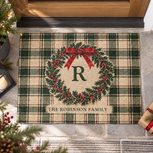 Weihnachts-Tartan-Karo-Monogramm-Nachname-Kranz Fußmatte