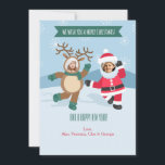 Weihnachts- und Rudolf-Urlaubskarte Feiertagskarte<br><div class="desc">Eine lustige Weihnachtskarte, die zwei Gesichter (Kinder oder Erwachsene) unter Rudolfs und dem Gesicht des Weihnachtsmannes überragt. Die Karte lässt sich leicht mit Ihren Formulierungen, Schriftart, Schriftart, Papierform und sechs Papiertypen anpassen. Nicht genau das, was Sie suchen? Alle unsere Produkte können auf Ihre Bedürfnisse zugeschnitten werden, ohne Aufpreis. Kontaktieren Sie...</div>