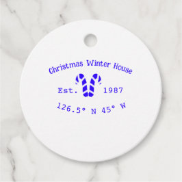Weihnachts-Weihnachtshaus blaue Süßspeisen. Jahr Geschenkanhänger