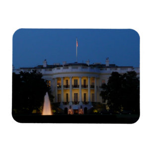 Weihnachts-Weiße Haus am Abend in Washington DC Magnet