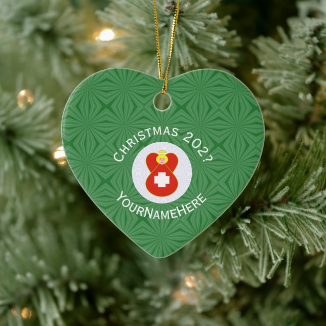 Weihnachtsangel Jahr Herz der Schweizer Flagge Keramik Ornament (Baum)