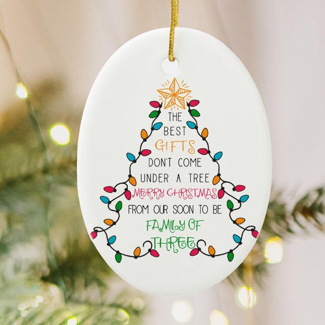 Weihnachtsbaum Familie von 3 Schwangerschaft Ankün Keramik Ornament (Soon to Be a Family of Three poem for parents expecting first baby)