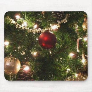 Weihnachtsbaum I Urlaub Hübsch grün und rot Mousepad