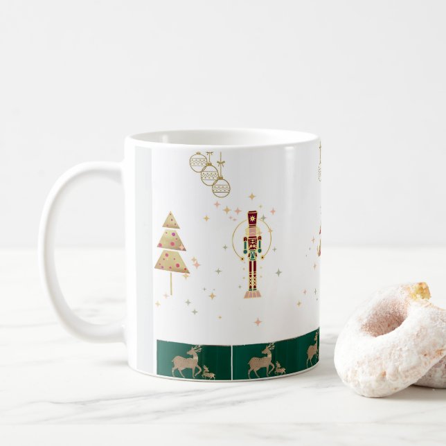Weihnachtsbaum, Schnee, Hirschpackpapier Kaffeetasse (Mit Donut)