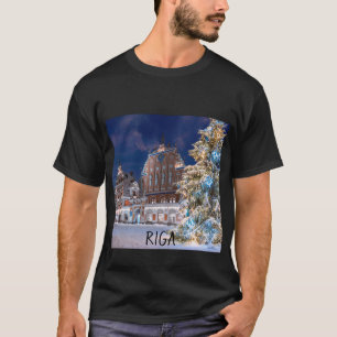 Weihnachtsbaum und Blackheads Haus in Riga T-Shir T-Shirt