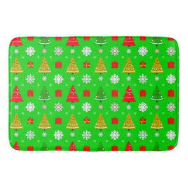Weihnachtsbäume und Schneeflocken Badematte