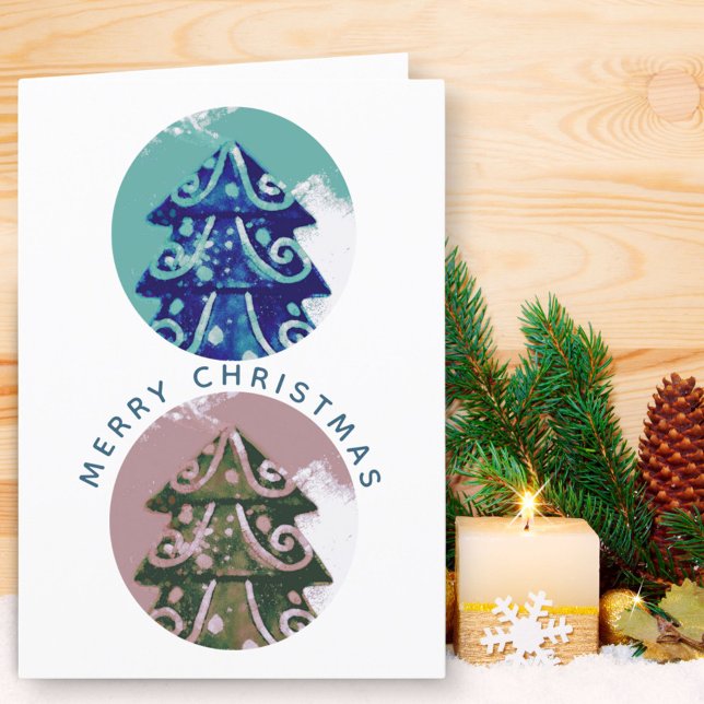 Weihnachtsbaumfamilie mit festlicher Dekoration Feiertagskarte (Von Creator hochgeladen)