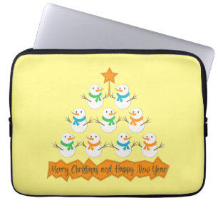 Weihnachtsbaumpyramide aus Weihnachtsschneemännern Laptopschutzhülle