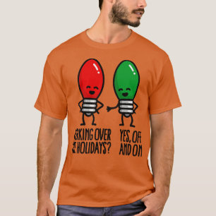 Weihnachtsbeleuchtung bei sonnigen Feiertagen T-Shirt