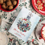 Weihnachtsberries & Bullfinch-Ornament Einladung<br><div class="desc">Weihnachts-Zierbade aus Weihnachtsbeeren,  Pinecones,  und ein Bulfinch auf einem verschneiten Hintergrund mit einer roten Frohen Weihnachtstypografie. Das Kartendesign hat fröhliche Winterfarben,  die Sie in die Urlaubsstimmung bringen. Anpassbare Textnachricht.</div>