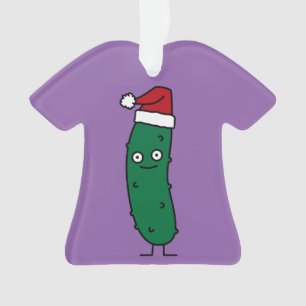 Weihnachtsdillgurke, die eine Weihnachtsmannmütze Ornament