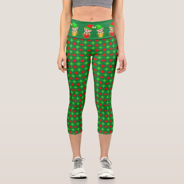 Weihnachtself mit grünem rotem Diamantsternmuster Capri Leggings (Vorderseite)