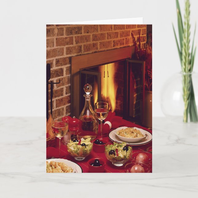 Weihnachtsessen Weihnachtstisch Gemütlicher Kamin Feiertagskarte (Vorderseite)