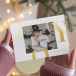Weihnachtsfamilie Foto | Gold Joy Postcard Folien Feiertagspostkarte<br><div class="desc">Weihnachtsfamilie Foto | Gold Joy Postcard</div>