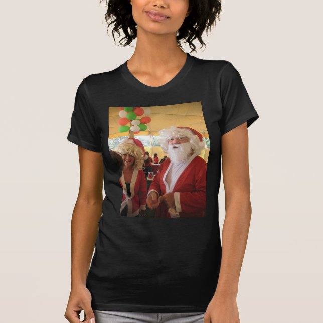 Weihnachtsfeier & Mrs. Claus - Feierlichkeiten T-Shirt (Vorderseite)