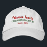 Weihnachtsferien für Familien - Kundenspezifischer Bestickte Kappe<br><div class="desc">Feiern Sie Ihren Weihnachtsurlaub in der Familie mit dieser hochwertigen,  maßgeschneiderten Baseballkappe mit Ihrem Familiennamen,  Ihrer Ferienwohnung und Ihrem eigenen Text. Ändern Sie einfach den Text und die Farbe. Es ist ein sehr schöner Ort,  um Ihren Urlaub zu begehen.</div>