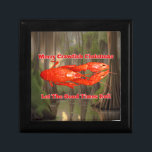Weihnachtsfisch Erinnerungskiste<br><div class="desc">Crawfish Weihnachtsdesign von unten auf der Bank.</div>