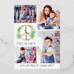 WeihnachtsfotoCollage | Weltfrieden Urlaub C Folien Feiertagskarte<br><div class="desc">Modernes und farbenfrohes Feriendesign mit einem "Holiday Greenery Peace Sign" und Zimmer für vier Fotos. Ferien sind ein wichtiger Teil jeder Kultur, und wenn die Saison beginnt, geht es darum, neue Erinnerungen zu machen und sich mit Familie und Freunden zu amüsieren. Entdecken Sie diese besondere Zeit mit einem einzigartigen, farbenfrohen...</div>