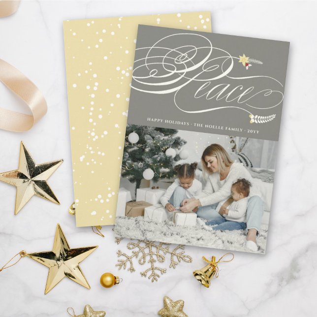 Weihnachtsfriedenskalligrafie Foliage Classic Foto Feiertagskarte (Von Creator hochgeladen)