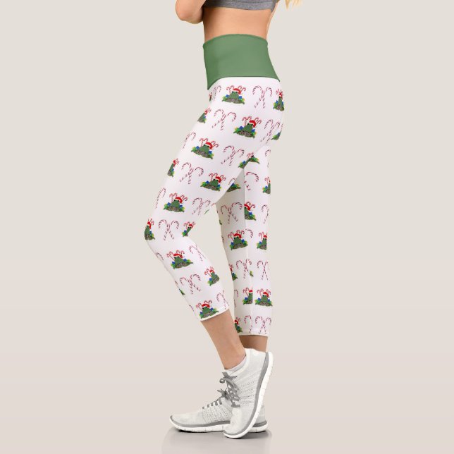 Weihnachtsfrosch mit Candy Canes Capri Leggings (Links)