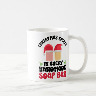 Weihnachtsgeist in jeder handgefertigten Seife R - Kaffeetasse