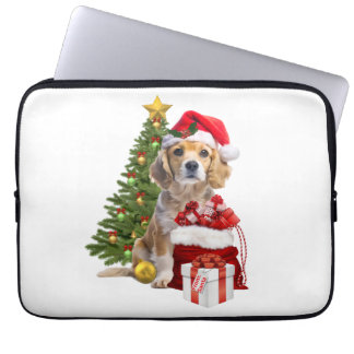Weihnachtshund mit Baum Laptopschutzhülle