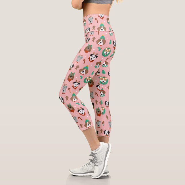 Weihnachtshunde im Weihnachtsaccessoires Muster Capri Leggings (Links)