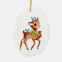 Weihnachtsjunge Hirschgewächse mit Vögeln auf dem 