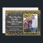 Weihnachtskarte mit einem Foto für eine Familie Feiertagskarte<br><div class="desc">Diese Weihnachtskarte wird sicher allen Freude bringen, die es in dieser Feiertagssaison sehen. Bitte schreiben Sie mir, wenn Sie Anpassungen benötigen, z.B. Farbveränderungen, Änderungen der Verbiage, mehr oder weniger Fotos, etc. Ich kann auch koordinierende Adressetiketten und Umschlag Aufkleber machen. Manchmal kann Zazzle knifflig sein, also wenn Sie Probleme beim Formatieren...</div>
