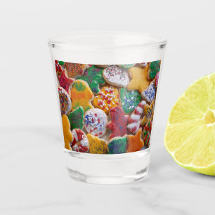 Weihnachtskekse ich farbenfrohe Weihnachtsgebäck Schnapsglas