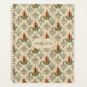 Weihnachtskerzen und Ornamente Monogramm Planer