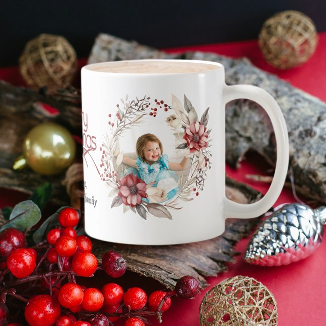 Weihnachtskranz, rote Blume und Beeren Foto Kaffeetasse (Von Creator hochgeladen)