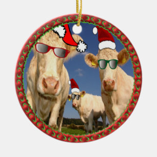 Weihnachtskühe mit Brillengläsern und roten Weih Keramikornament