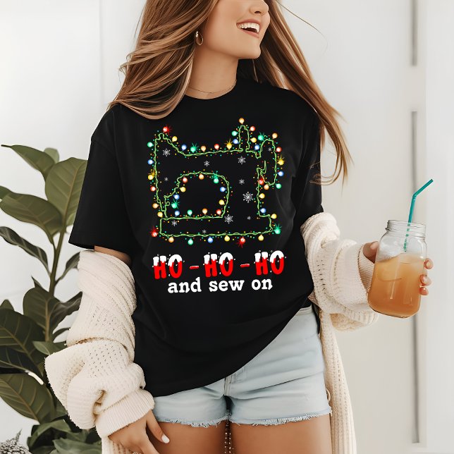 Weihnachtsleuchten Nähen Funny Nähen auf dem moder Tri-Blend Shirt (Von Creator hochgeladen)
