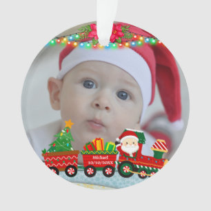 Weihnachtsmann im Zug mit Geschenken und Weihnacht Ornament