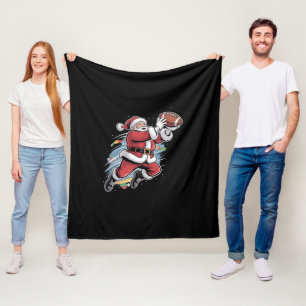 Weihnachtsmann spielt American Football Weihnachte Fleecedecke