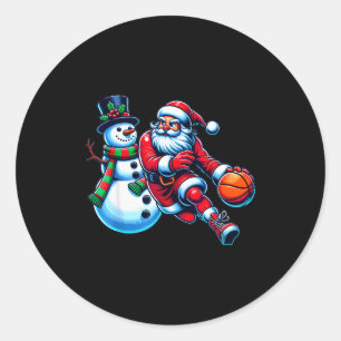 Weihnachtsmann spielt Basketball mit einem Schneem Runder Aufkleber