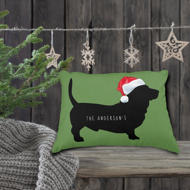 Weihnachtsmannmütze der Weihnachtszeit Dekokissen (Christmas Dachshund Santa Hat Monogram Accent Pillow)