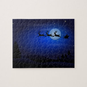 Weihnachtsmannren und -Pferdeschlitten über Mond