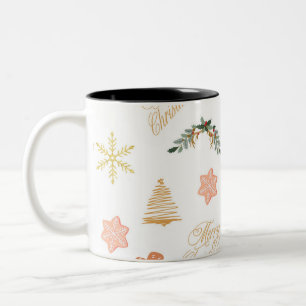 Weihnachtsmuster mit Weihnachtsbaumkeksen Zweifarbige Tasse
