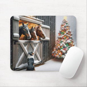 Weihnachtspferd mit Baum Mousepad