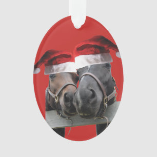 Weihnachtspferde mit Weihnachtsmannmützen Ornament
