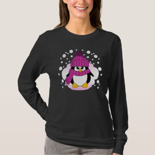Weihnachtspinguin mit rosa Hut und Scarf-Strumpf T-Shirt