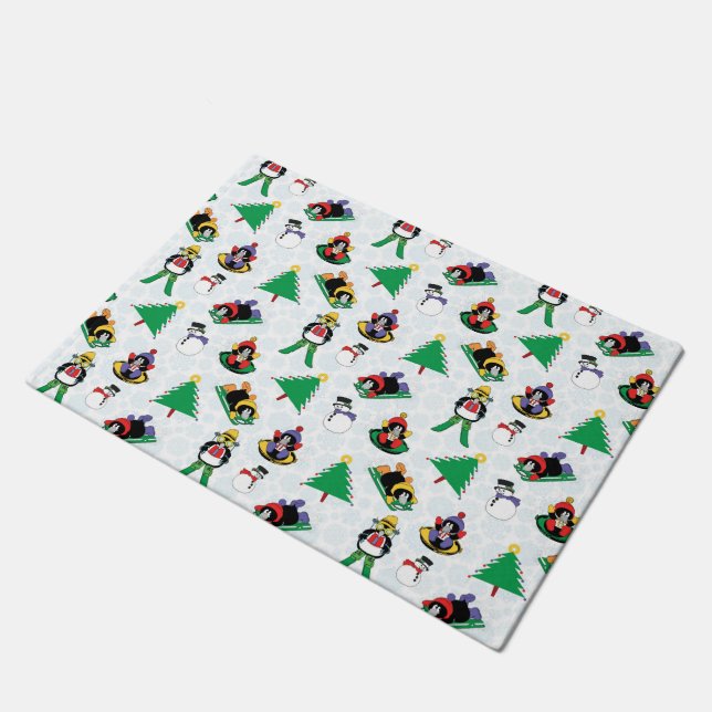 Weihnachtspinguin Ski Fußmatte (Schrägansicht)